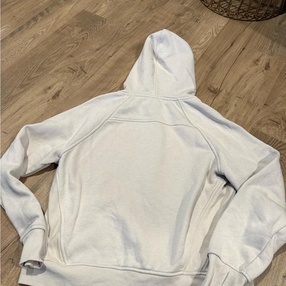 Danskin women’s Light Gray/Beige Zip Up Sweater - Picture 3 of 3